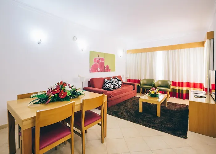 Grand Muthu Do Vale Aparthotel