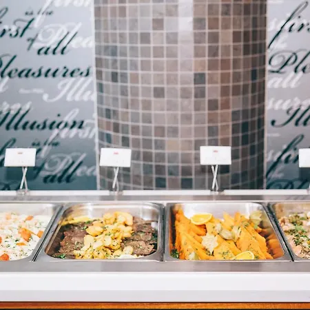 Aparthotel Grand Muthu Do Vale 5*