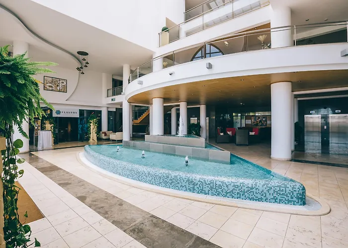 Appart hôtel Grand Muthu Do Vale