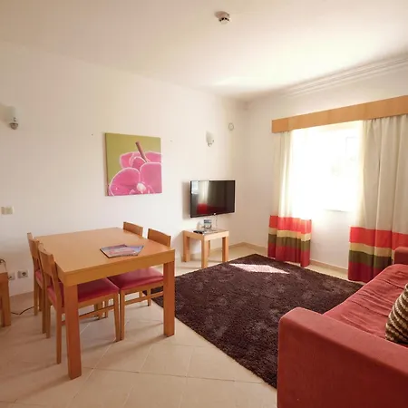 Апарт-отель Grand Muthu Do Vale 5*