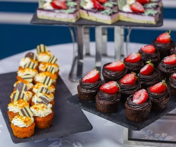 Апарт-отель Grand Muthu Do Vale Албуфейра