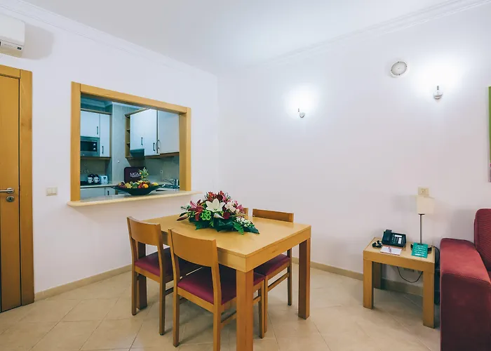 Grand Muthu Do Vale Апарт-отель